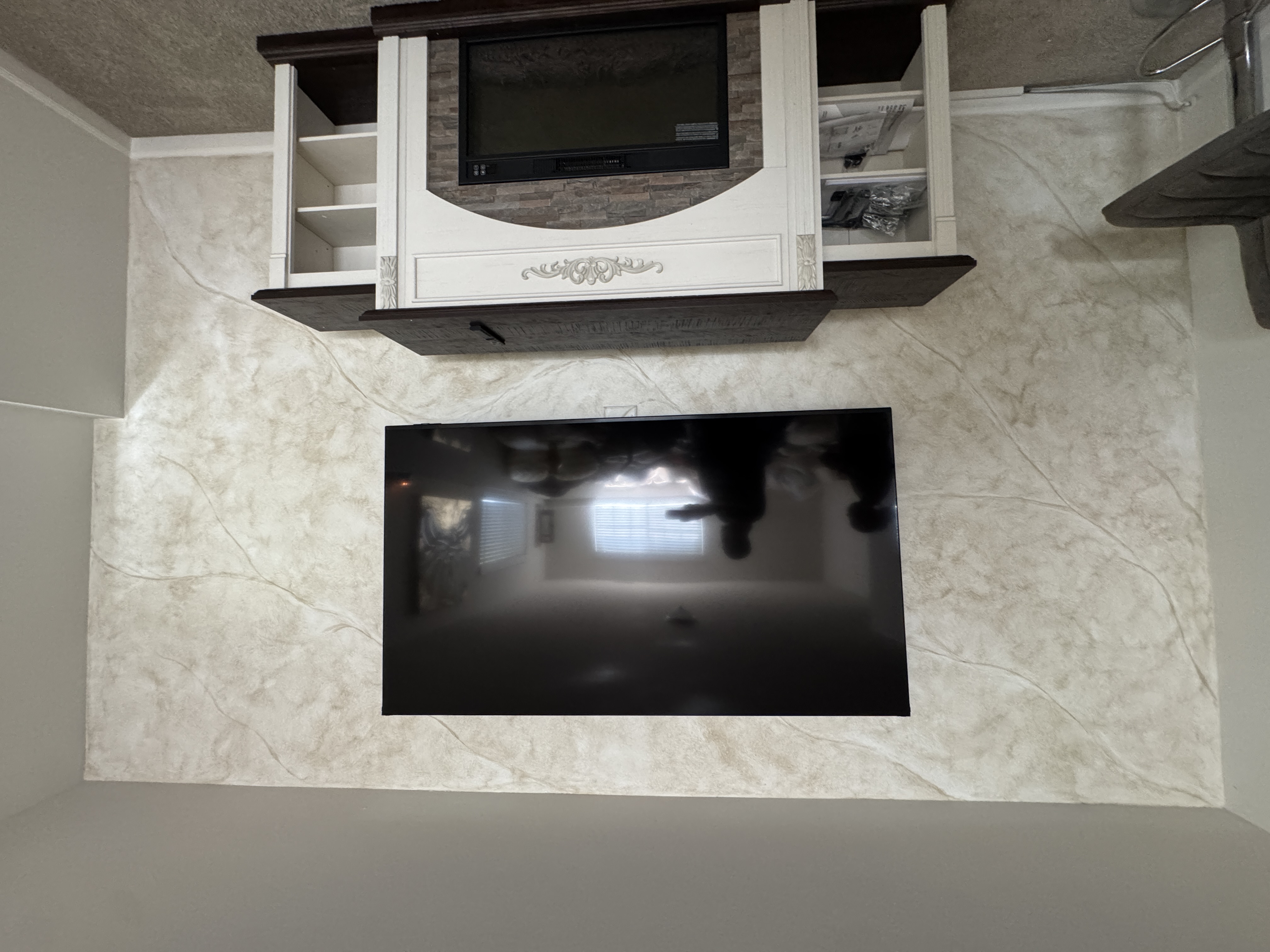 TV Wall Mounting
